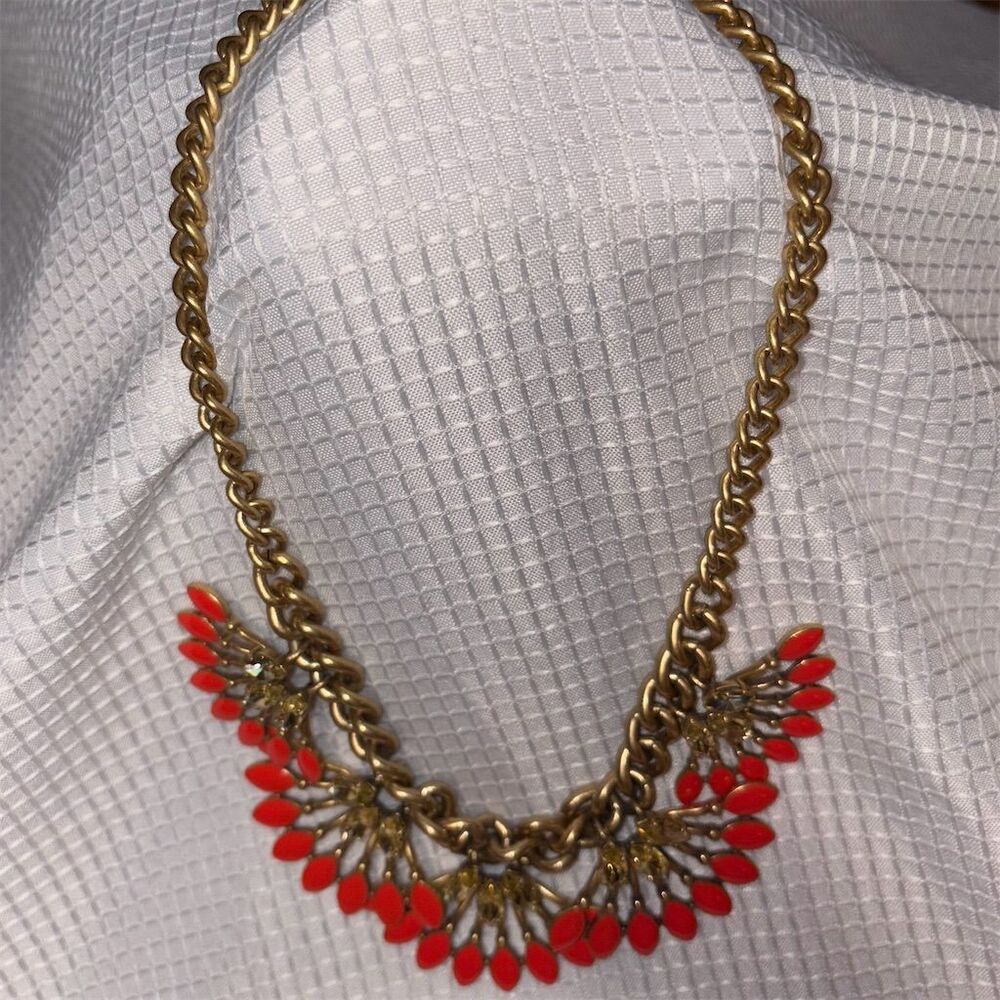 Stella & Dot Coral Cay Statement Necklace Orange Chunky Chain